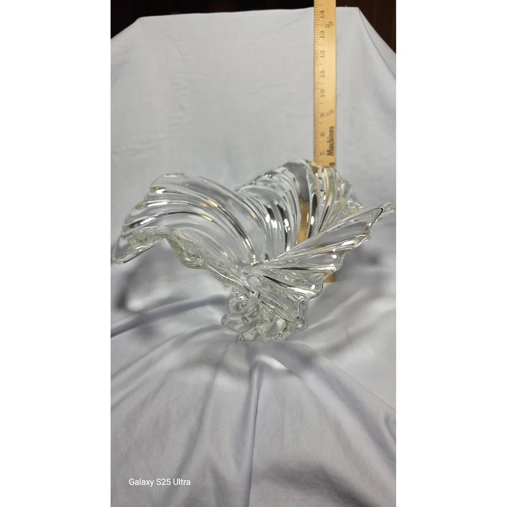 Vintage Clear Art Glass Ruffled Centerpiece Bowl Swirl Pedestal Fruit Dish